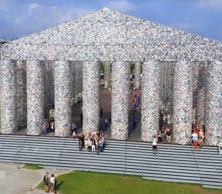 KIRCHHOFF Culture Life - Lot dronem nas documenta
